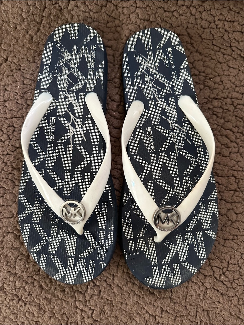 Michael Kors Navy and White MK Logo Flip Flops Size 10